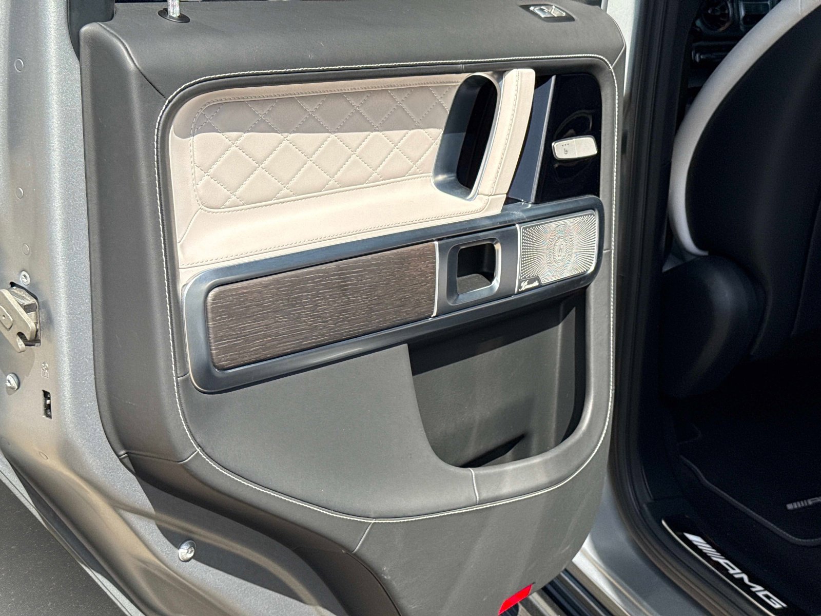 Used 2025 Mercedes-Benz G 63 AMG 4MATIC image 11