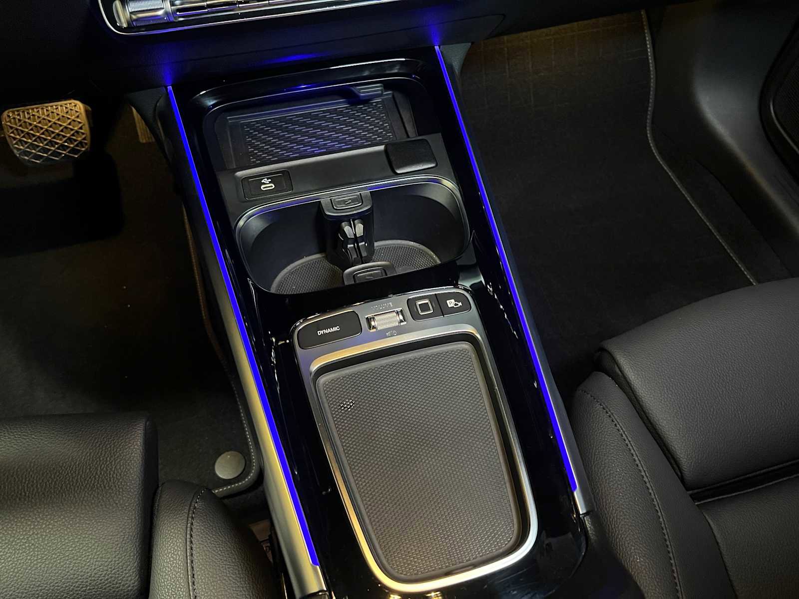 Certified 2025 Mercedes-Benz GLB 250 4MATIC image 32