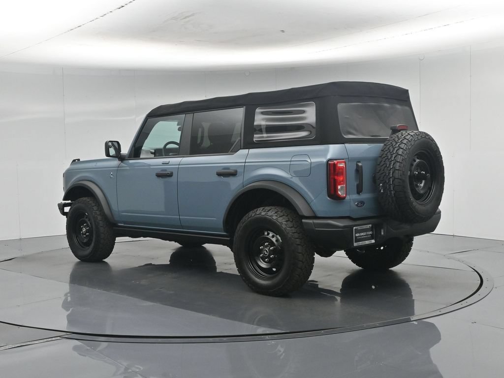 Certified 2022 Ford Bronco Black Diamond AWD/4WD image 7