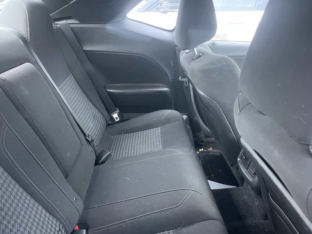 Used 2019 Dodge Challenger SXT w/ Driver Convenience Group RWD image 9