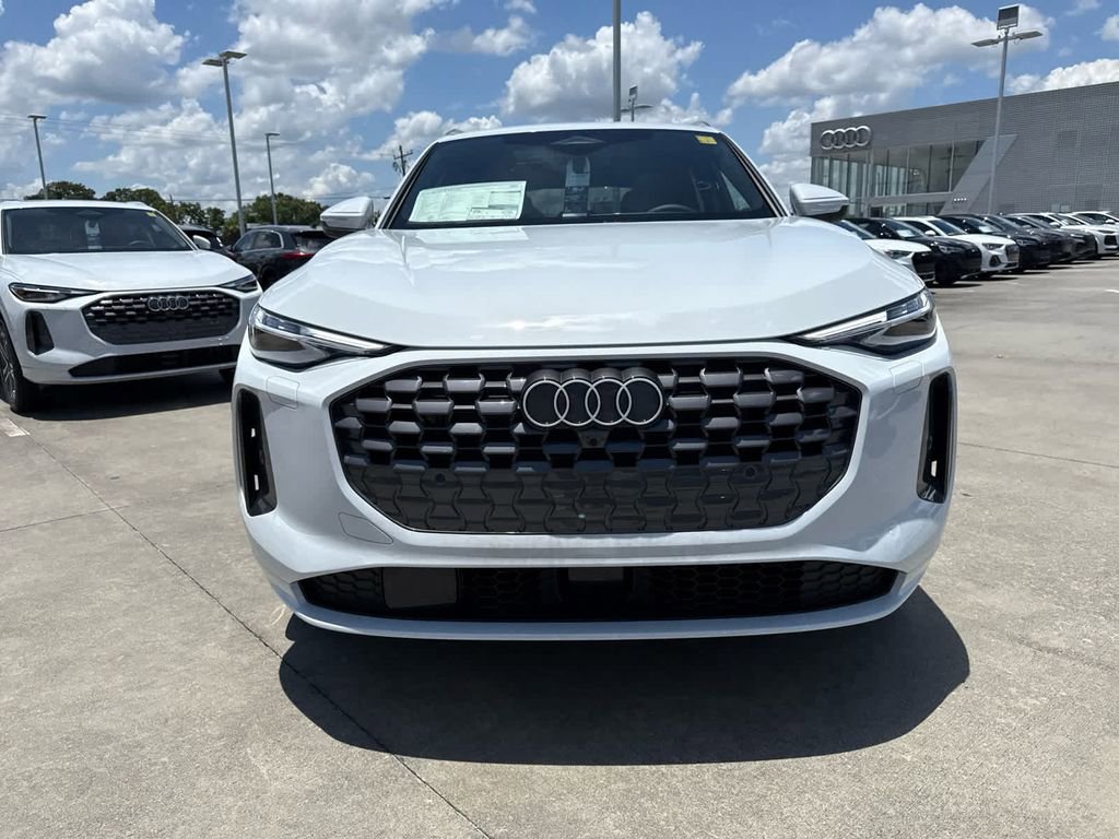 New 2025 Audi Q5 Premium Plus image 2