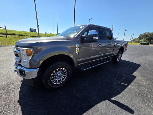 Certified 2022 Ford F250 XLT w/ XLT Premium Package AWD/4WD image 9