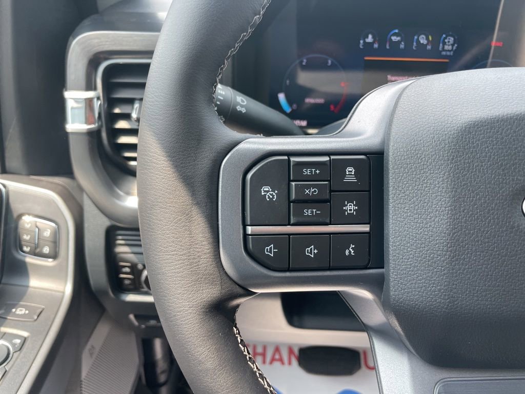 New 2025 Ford F250 Lariat w/ Lariat Ultimate Package image 17