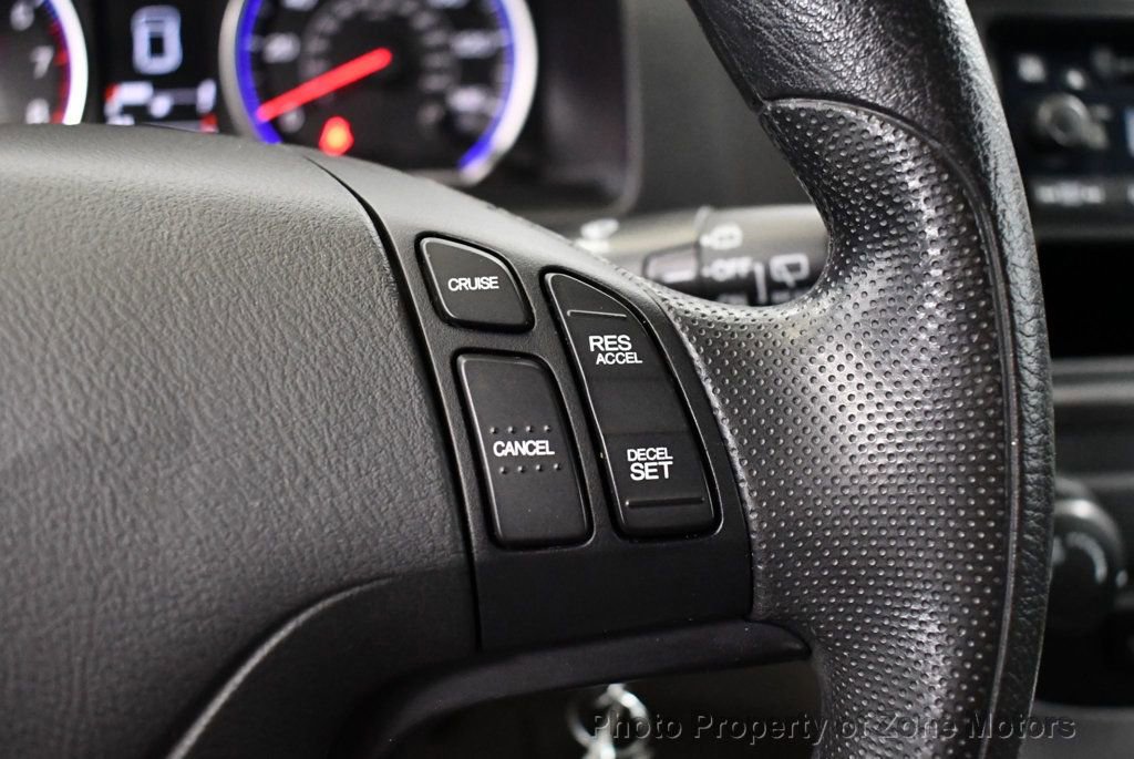 Used 2009 Honda CR-V LX image 32