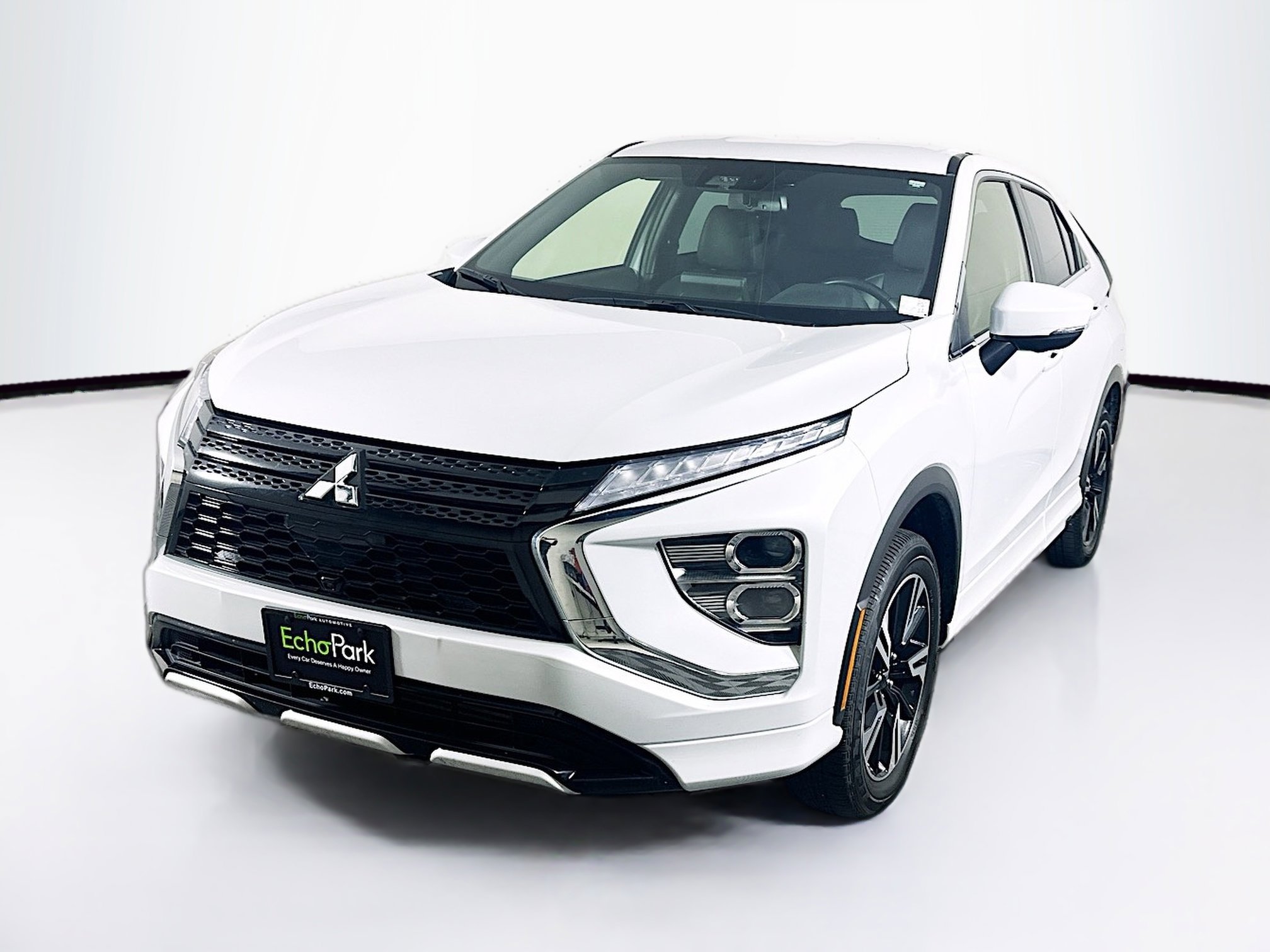 Used 2024 Mitsubishi Eclipse Cross SEL image 3