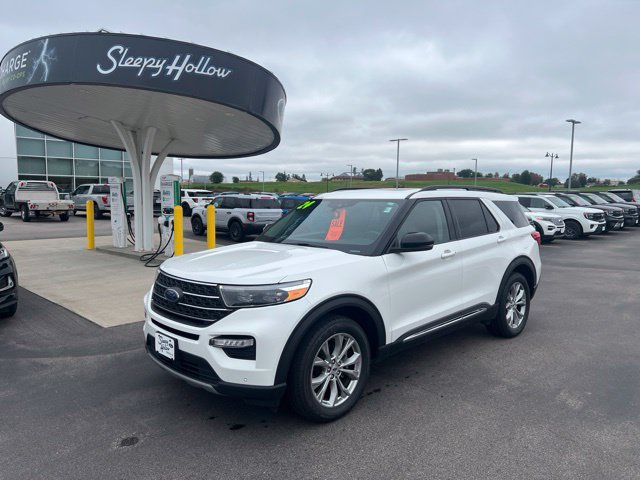 Used 2024 Ford Explorer XLT w/ Equipment Group 202A