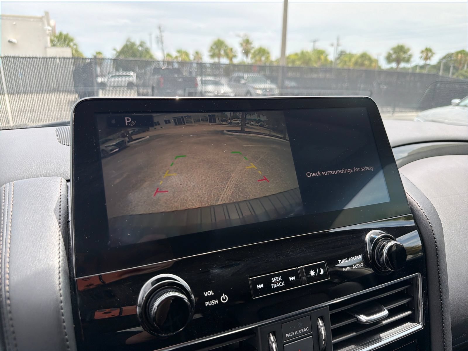 Certified 2024 Nissan Armada SV AWD/4WD image 19