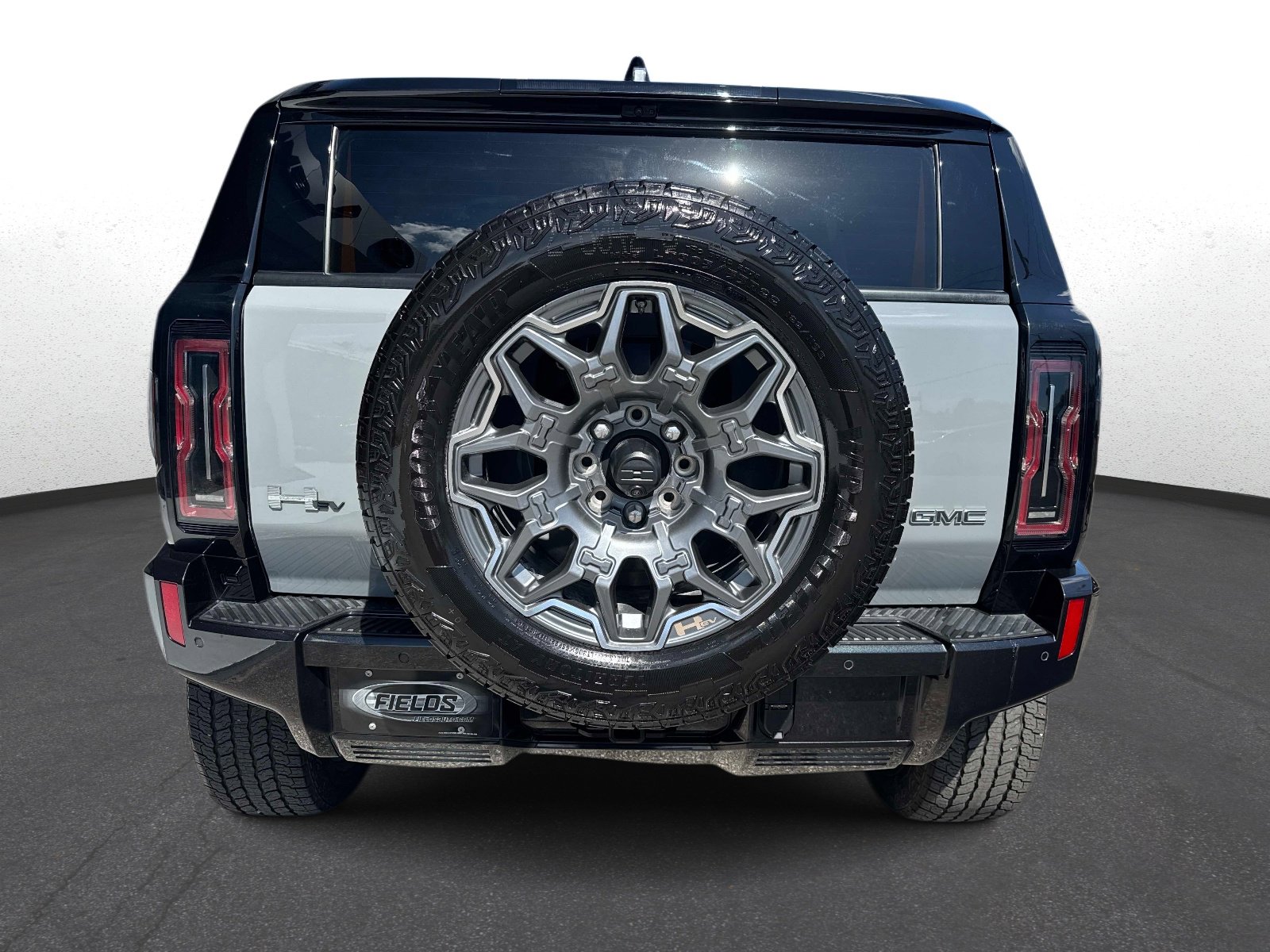 Used 2025 GMC Hummer EV 3X AWD/4WD image 4