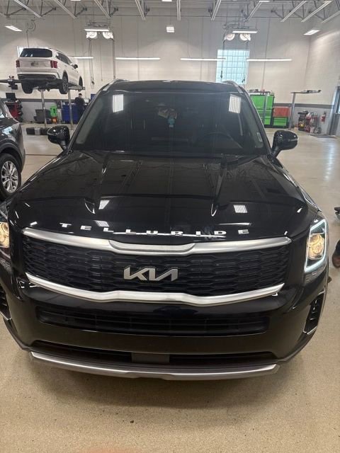 Used 2022 Kia Telluride EX AWD/4WD image 4