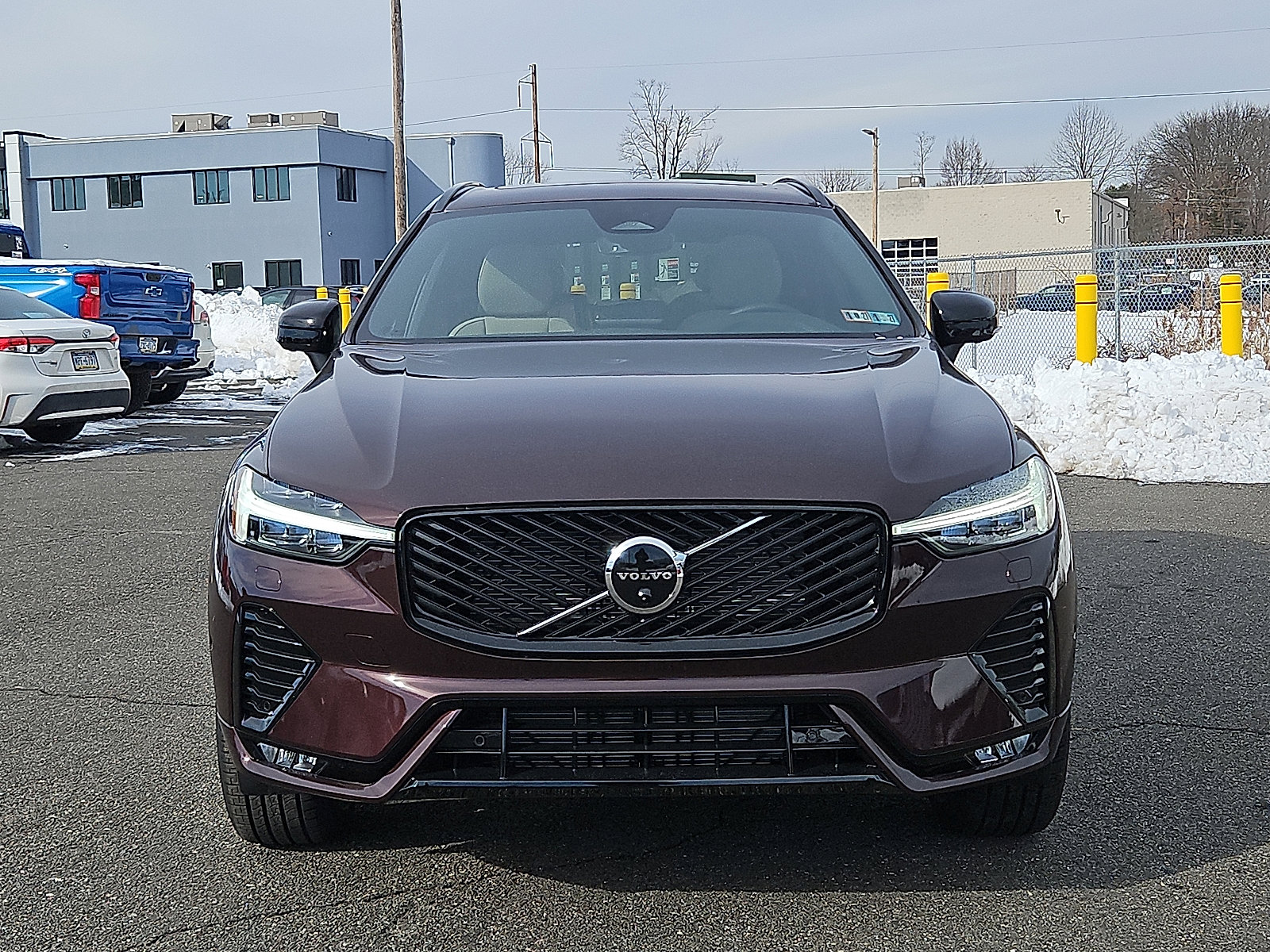 New 2026 Volvo XC60 B5 Plus w/ Protection Package Premier image 2