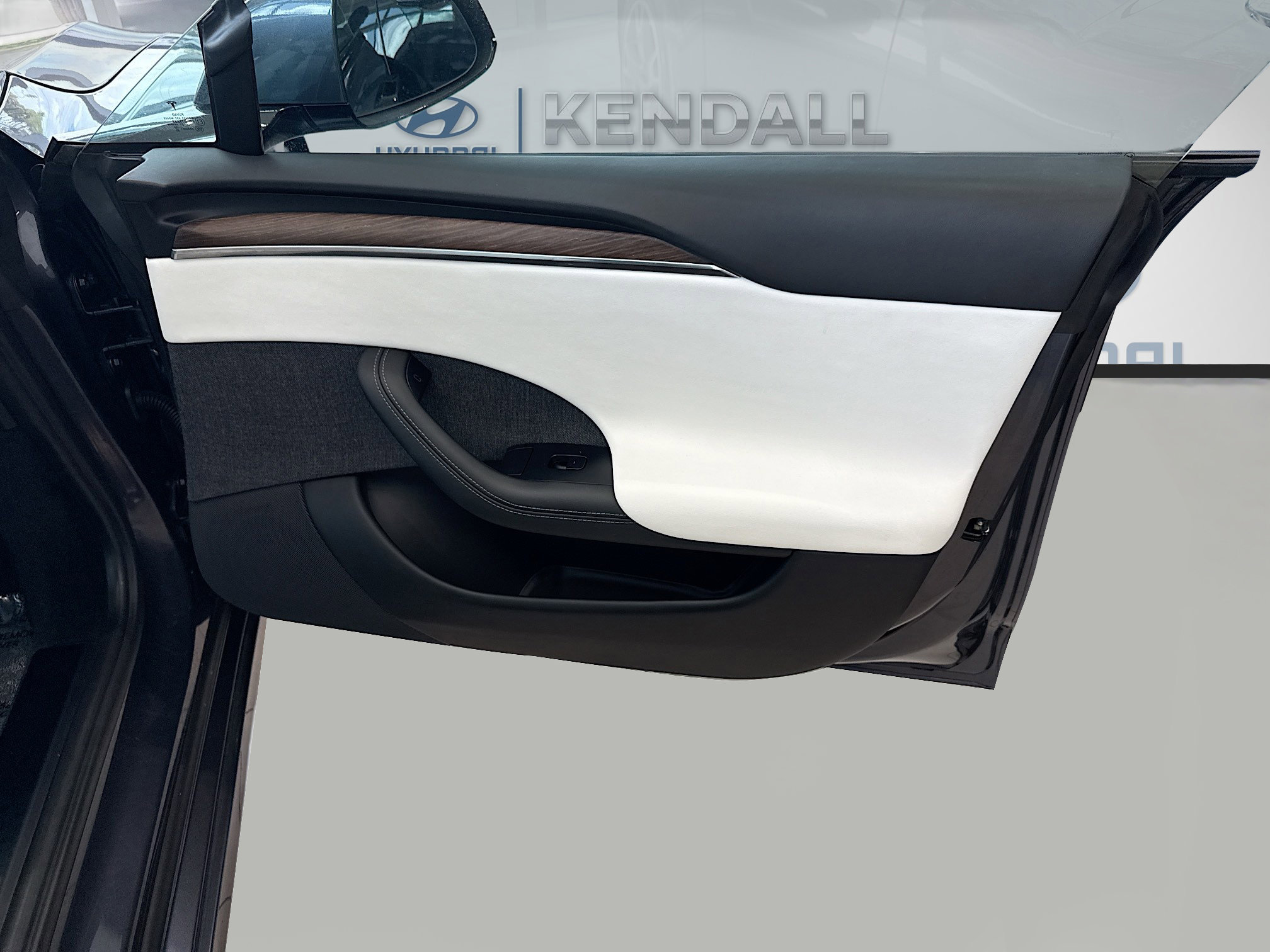 Used 2022 Tesla Model S Plaid image 32