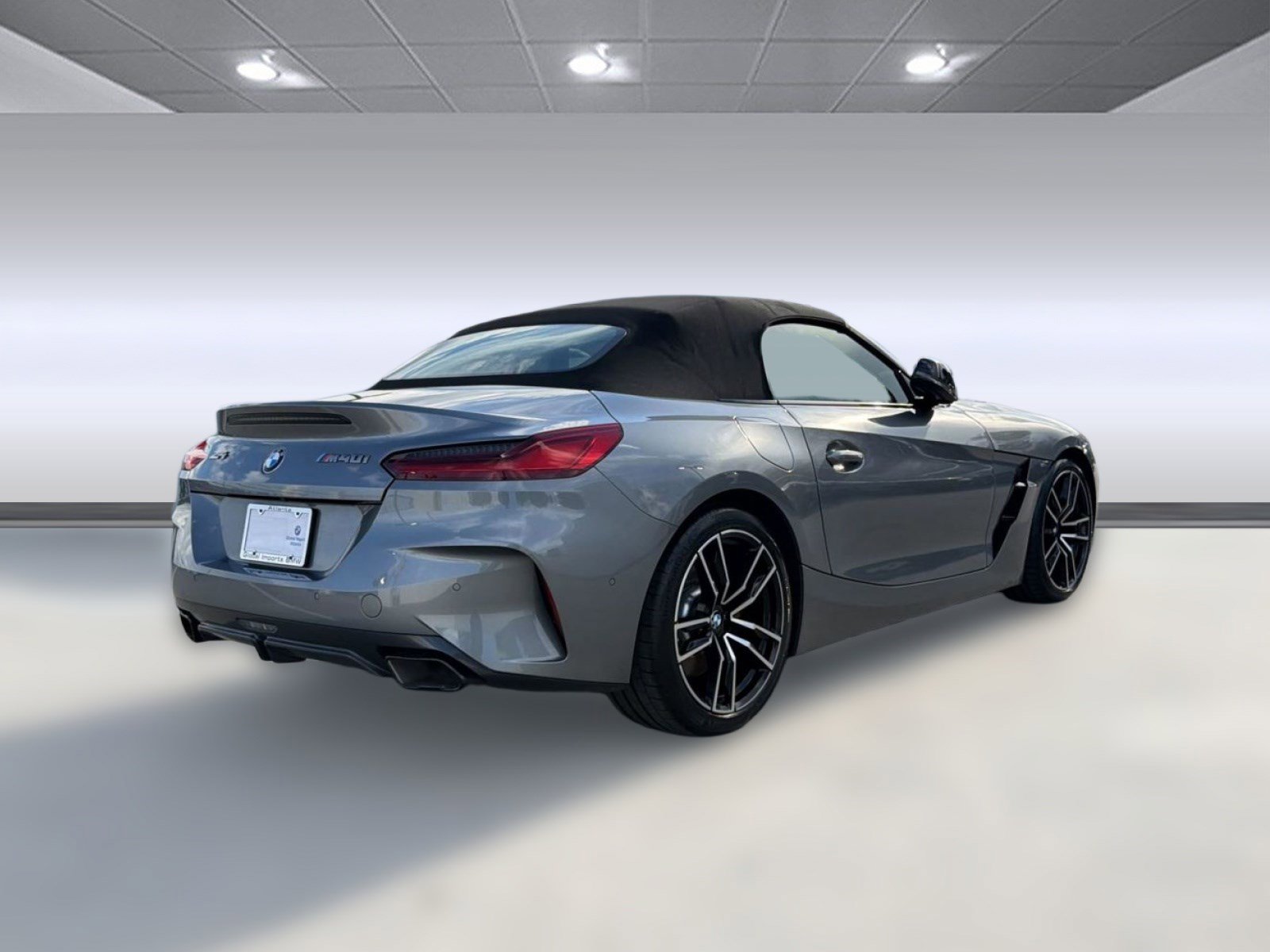 Certified 2023 BMW Z4 M40i w/ Premium Package image 9