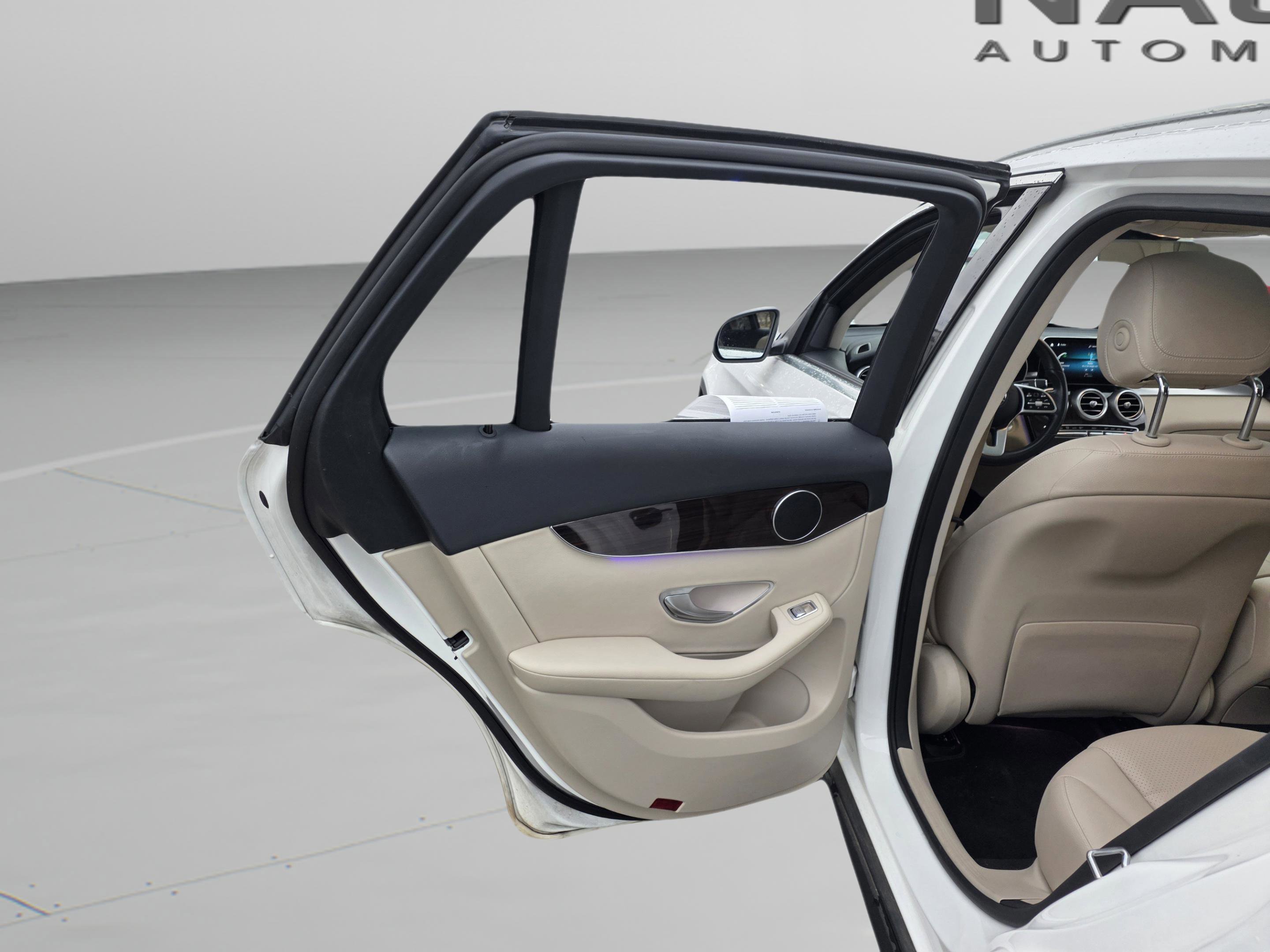 Used 2022 Mercedes-Benz GLC 300 image 22