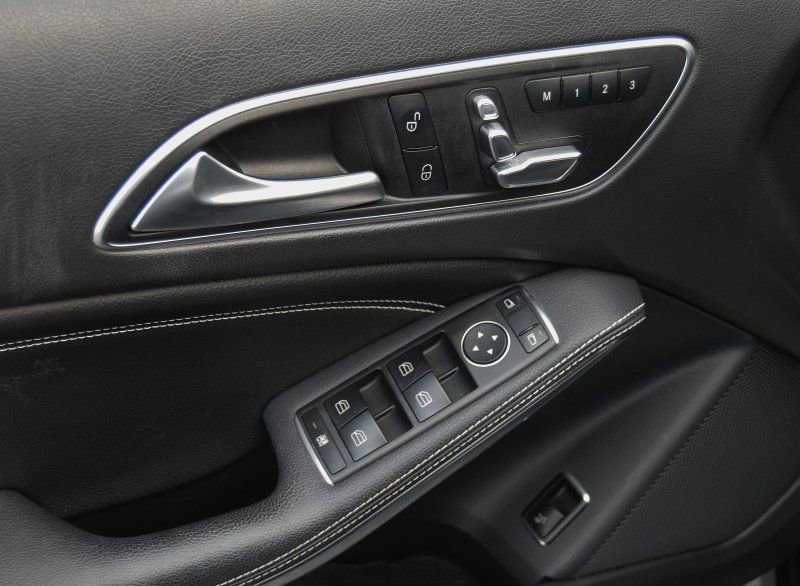 Used 2020 Mercedes-Benz GLA 250 4MATIC image 12