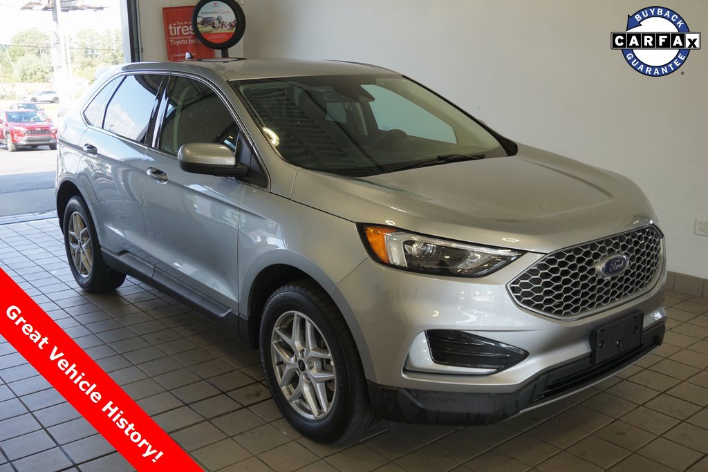 Used 2023 Ford Edge SEL image 1
