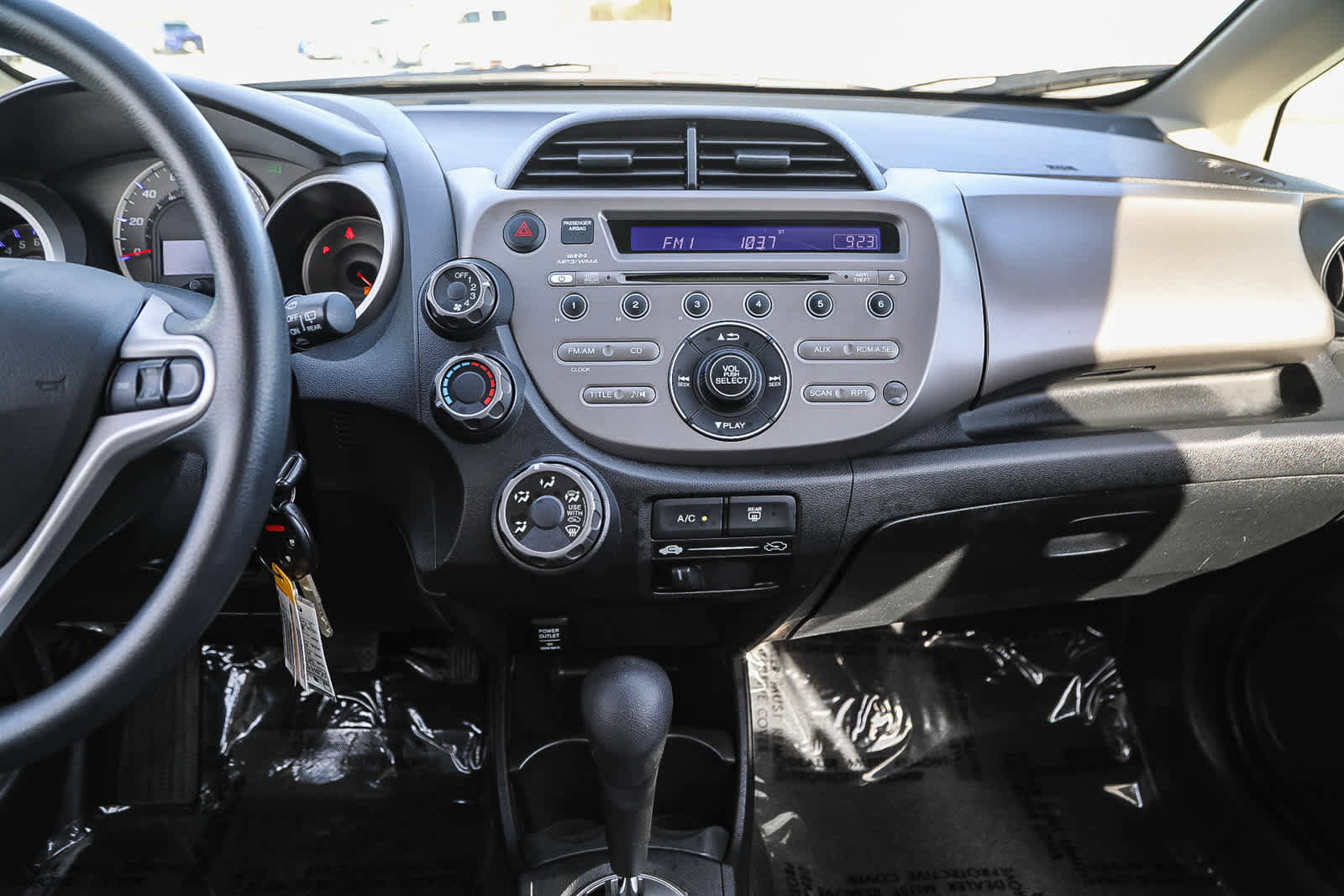 Used 2013 Honda Fit image 13