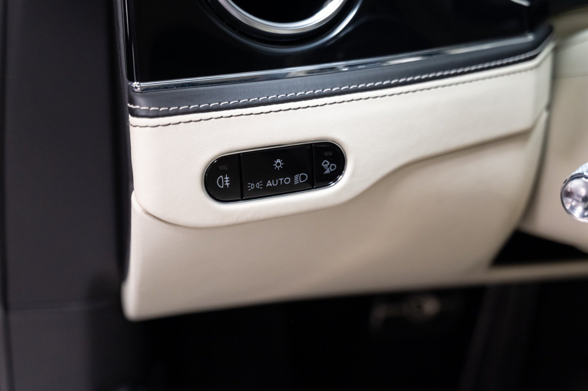 Used 2021 Bentley Flying Spur W12 AWD/4WD image 56