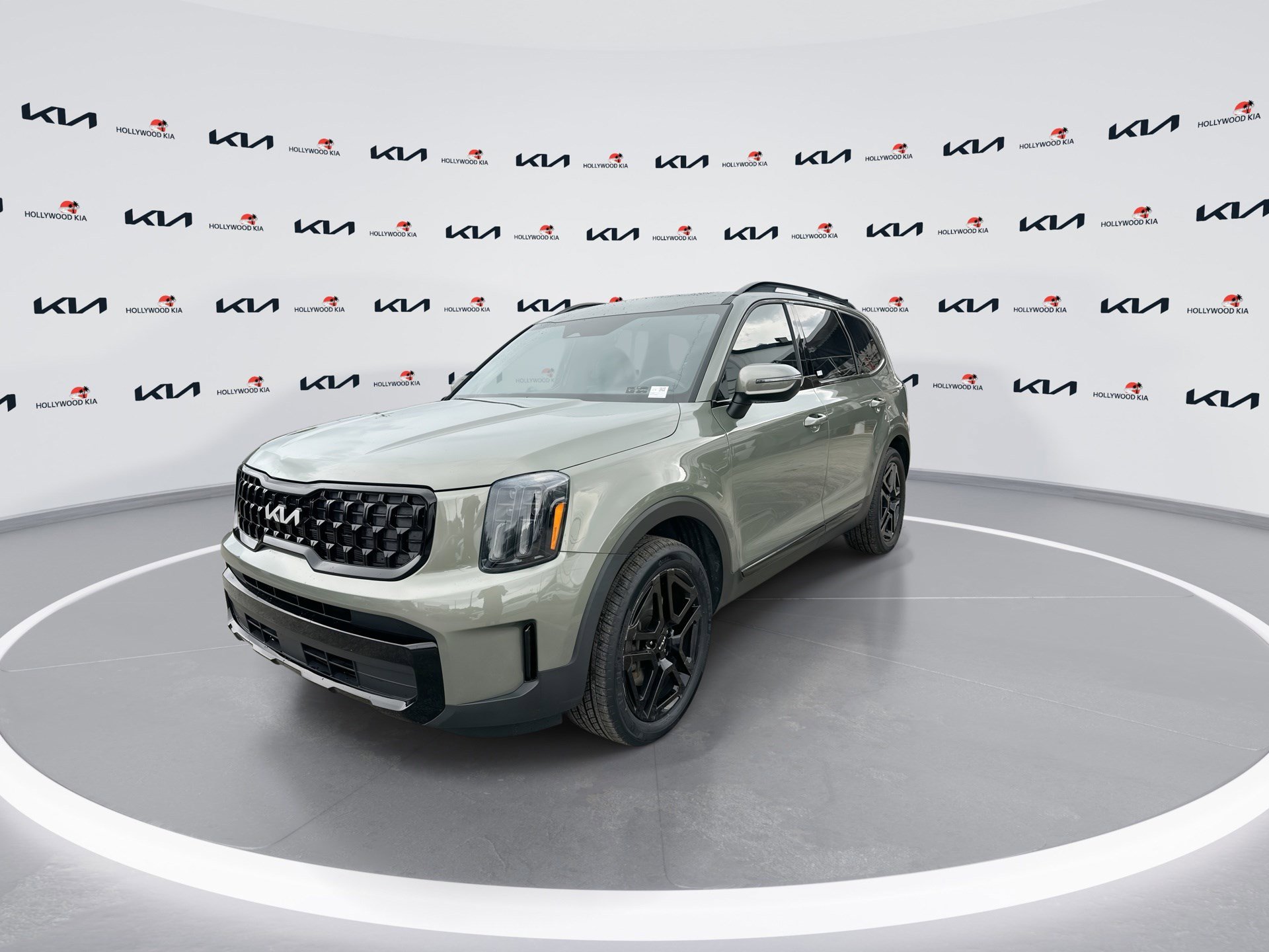 Used 2024 Kia Telluride EX X-Line AWD/4WD image 4