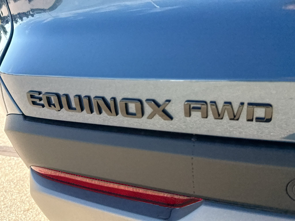 New 2027 Chevrolet Equinox LT w/ Convenience Package II AWD/4WD image 9