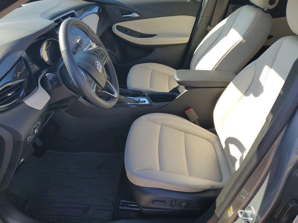 Used 2023 Buick Encore GX Essence w/ Experience Buick Package image 5