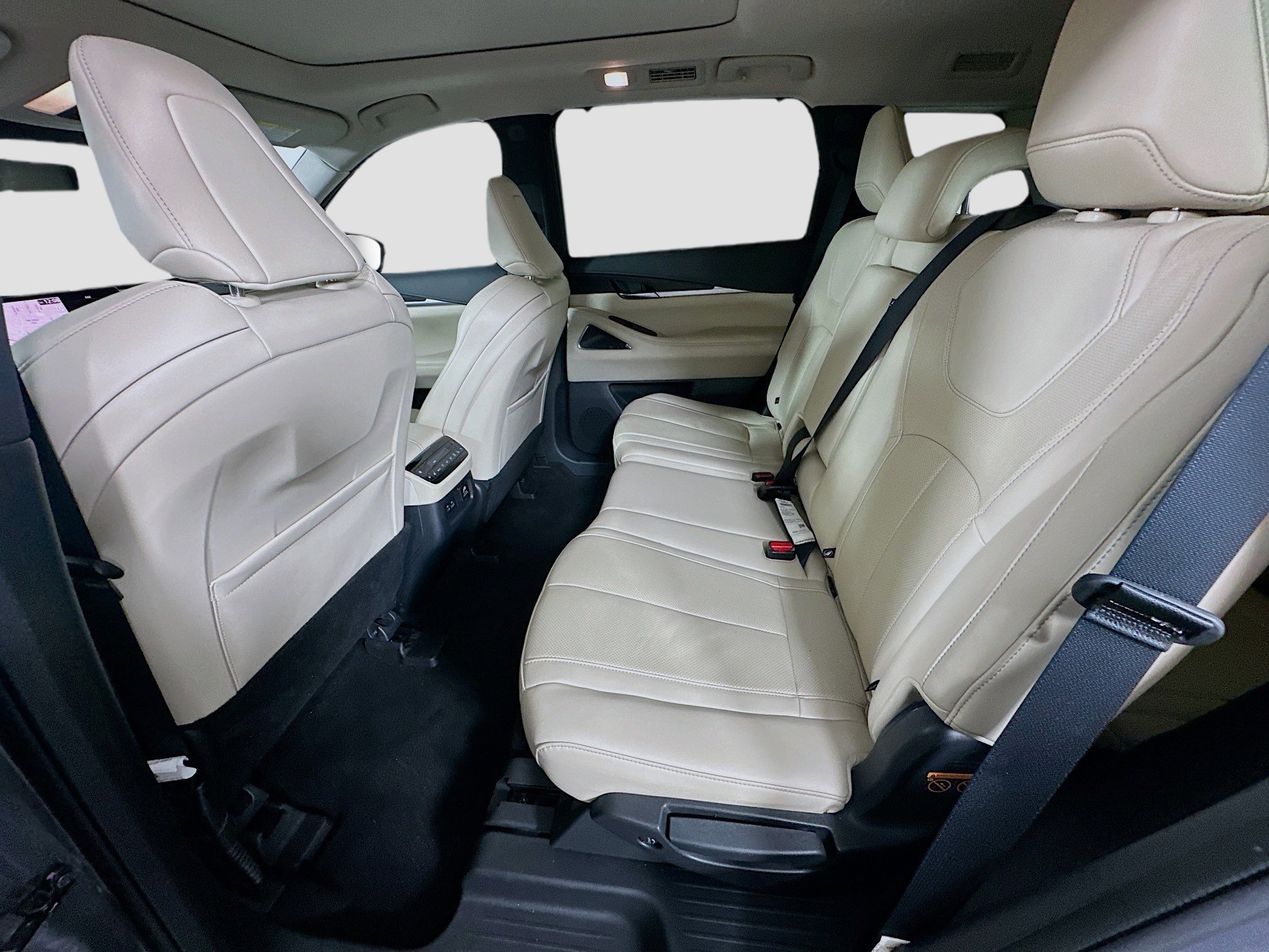 Used 2023 INFINITI QX60 Sensory w/ Vision Package image 23