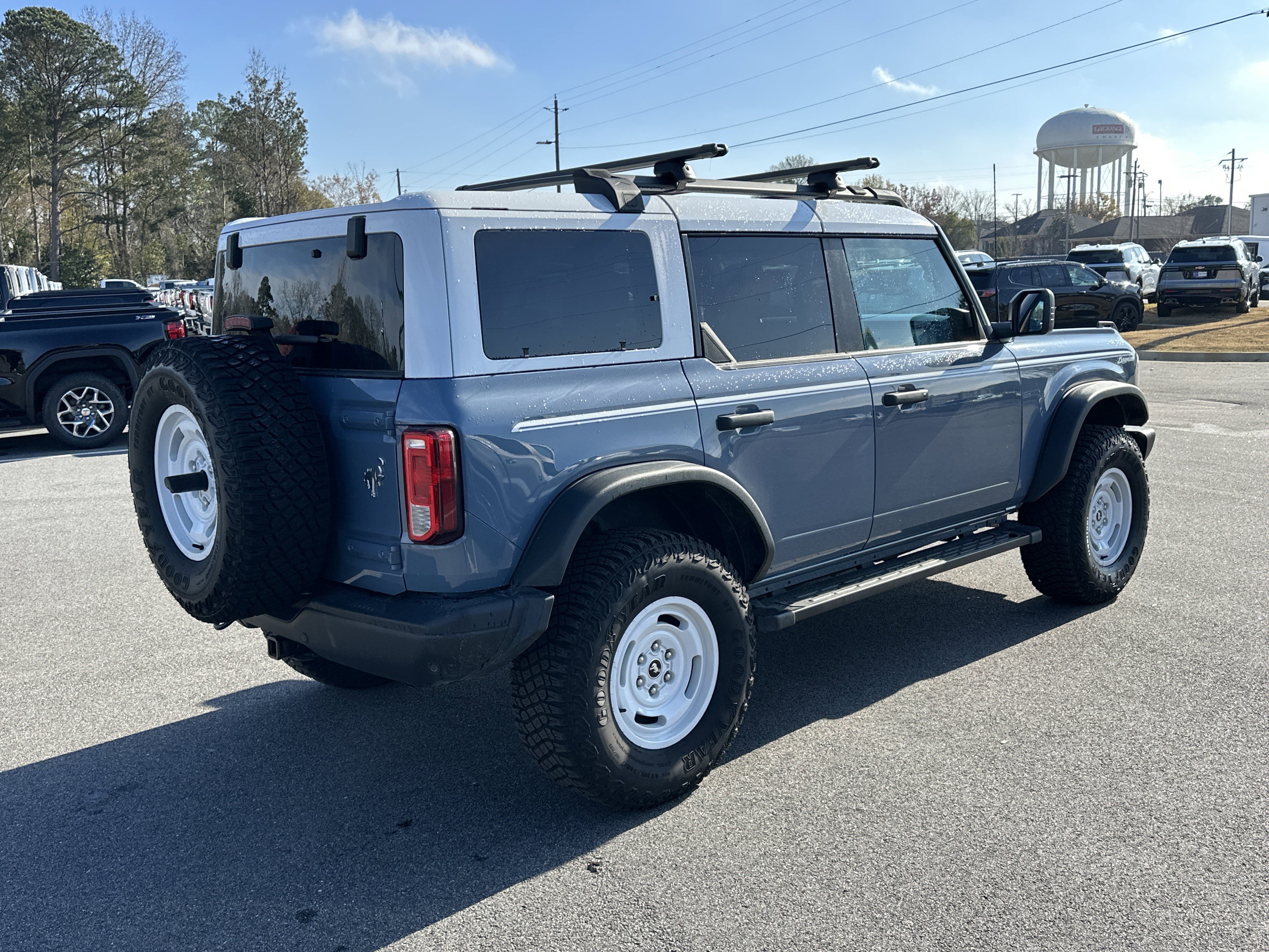 Used 2023 Ford Bronco Heritage Edition image 6