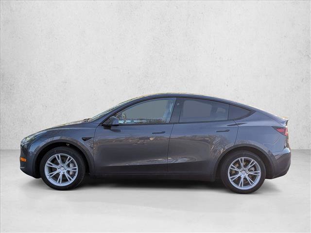 Used 2023 Tesla Model Y 2WD image 8