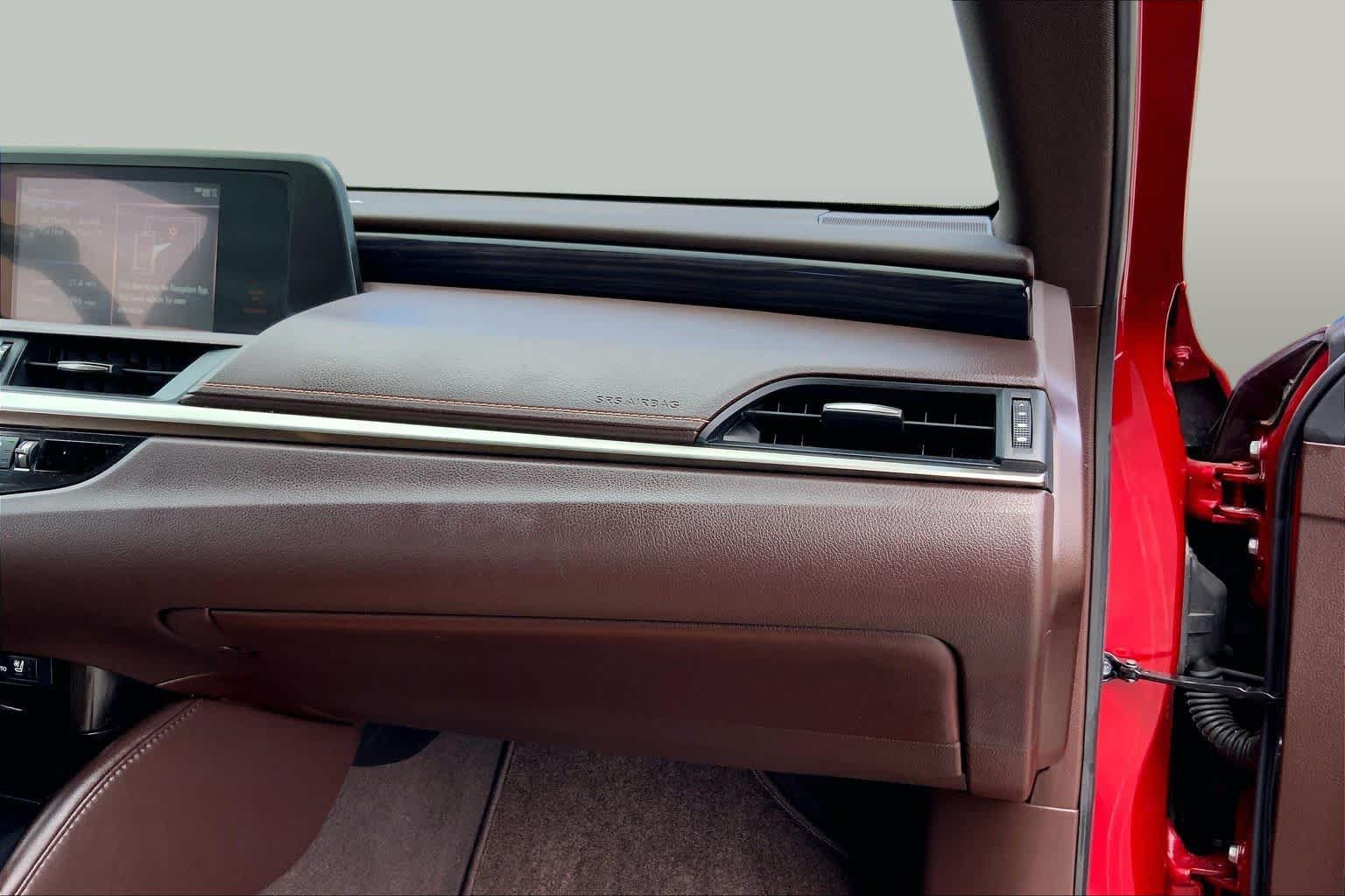 Used 2019 Lexus ES 350 w/ Premium Package FWD image 18