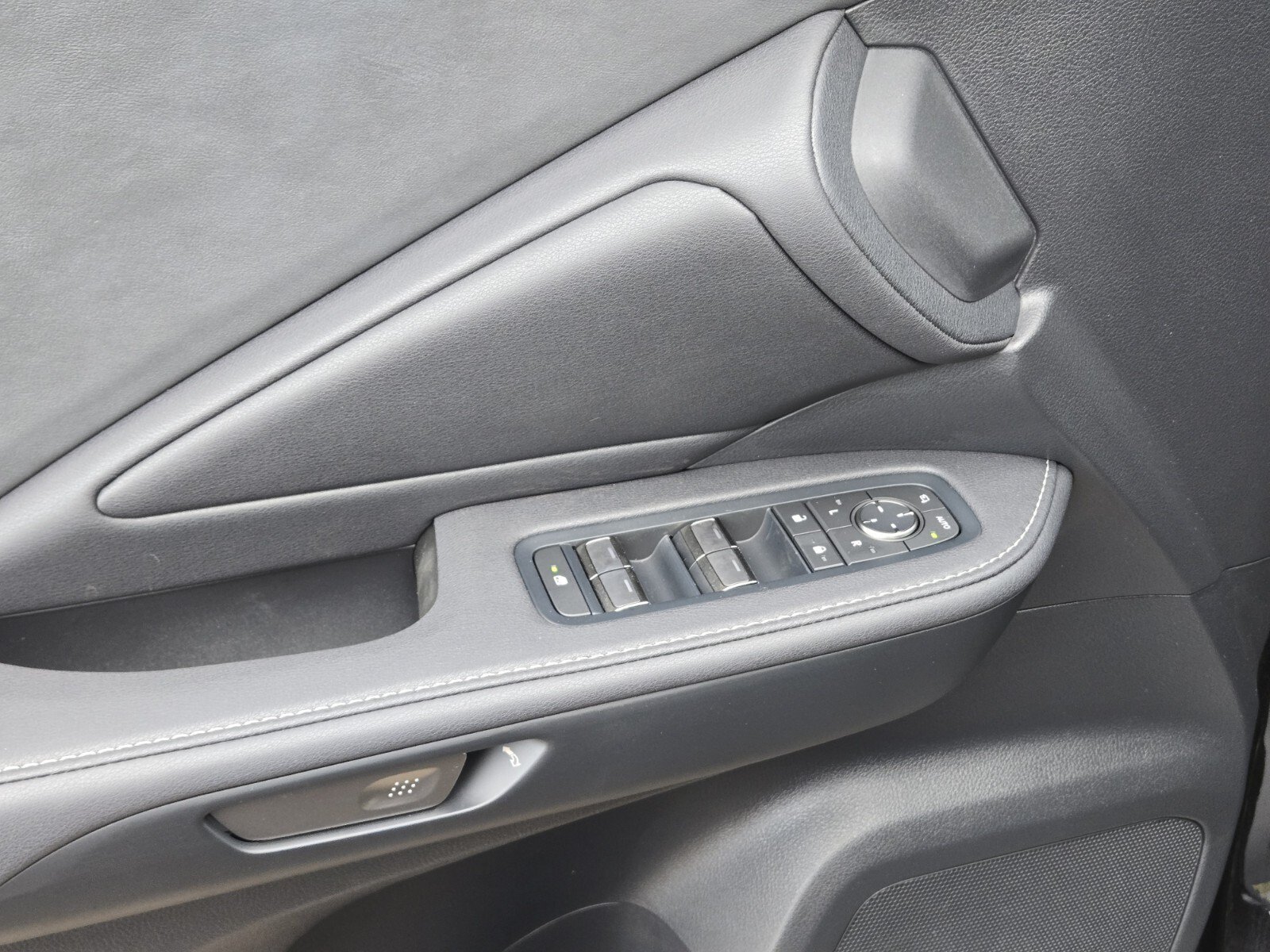 New 2026 Lexus TX 350 AWD image 9