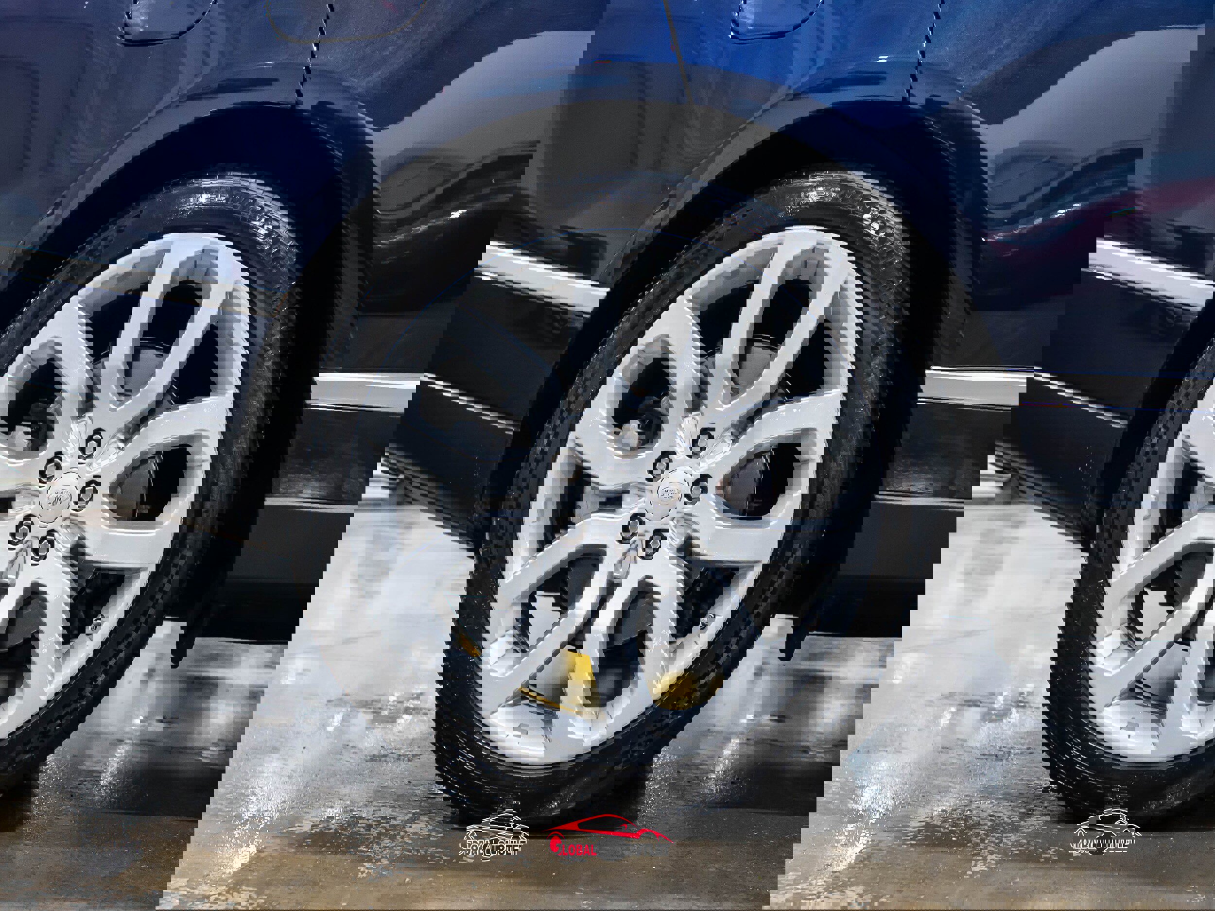 Used 2016 Land Rover Range Rover Autobiography image 11