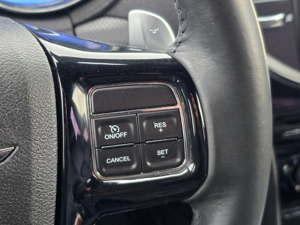 Used 2014 Chrysler 300 S image 13