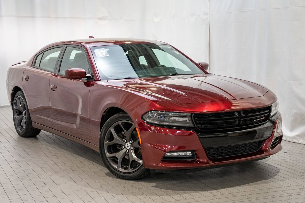 Used 2017 Dodge Charger SXT w/ Rallye Group