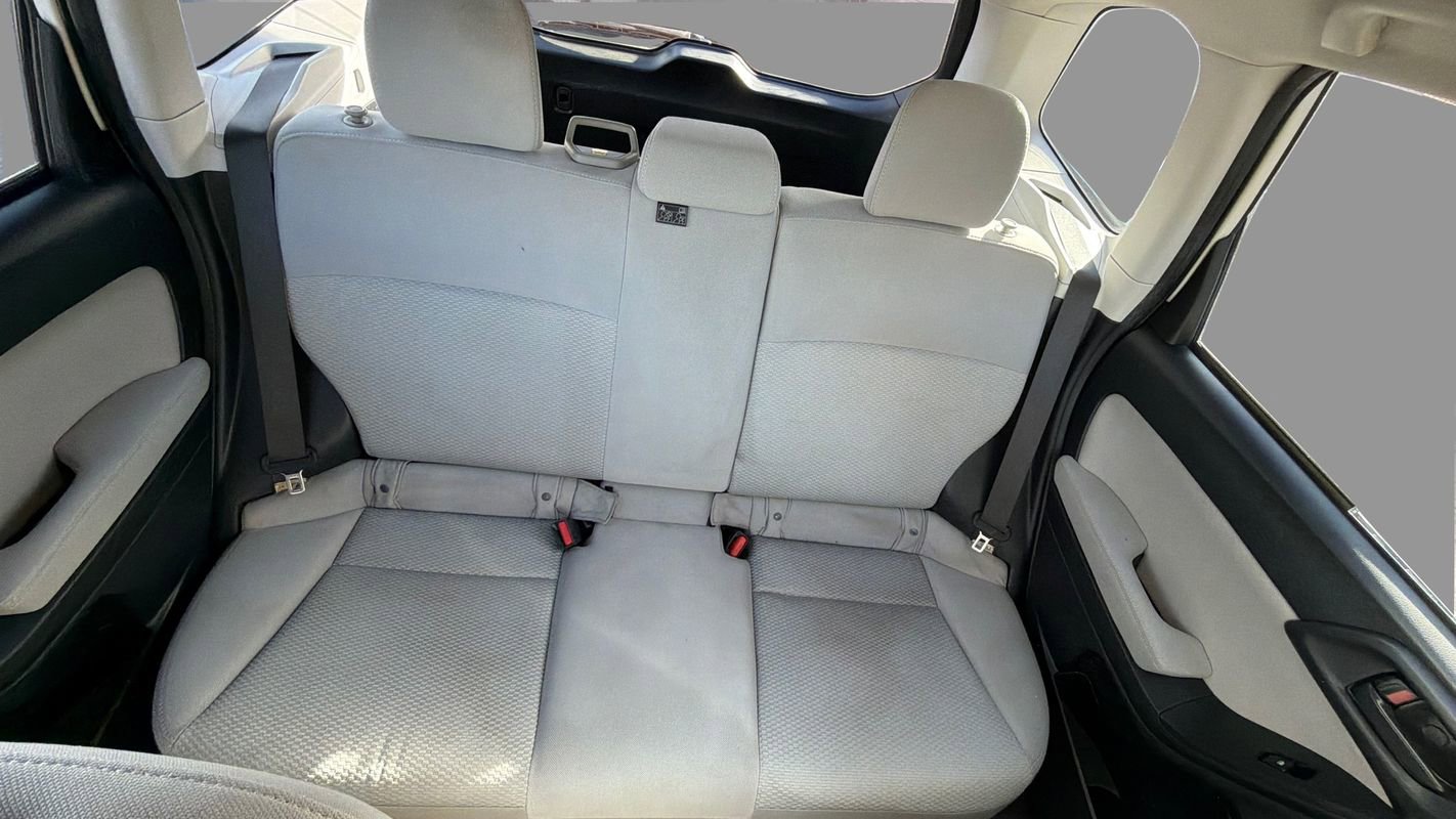 Used 2015 Subaru Forester 2.5i image 13