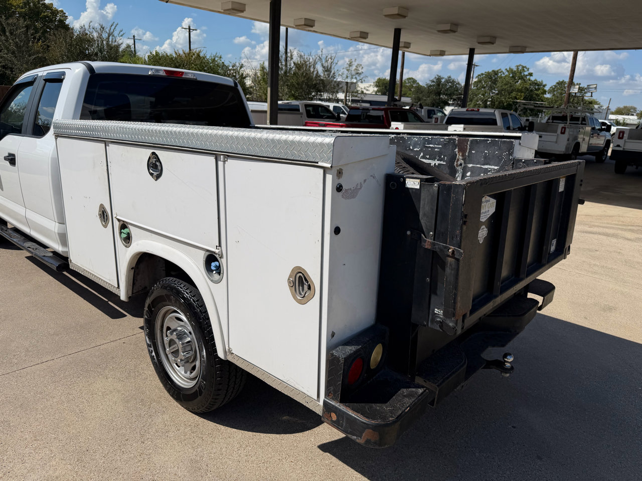 Used 2019 Ford F250 XL w/ XL Value Package image 11