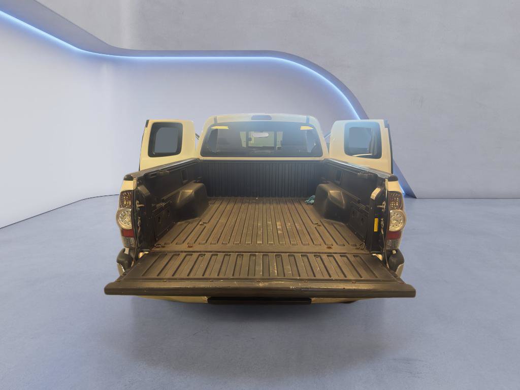 Used 2011 Toyota Tacoma 4x4 Access Cab w/ SR5 Pkg #2 image 13