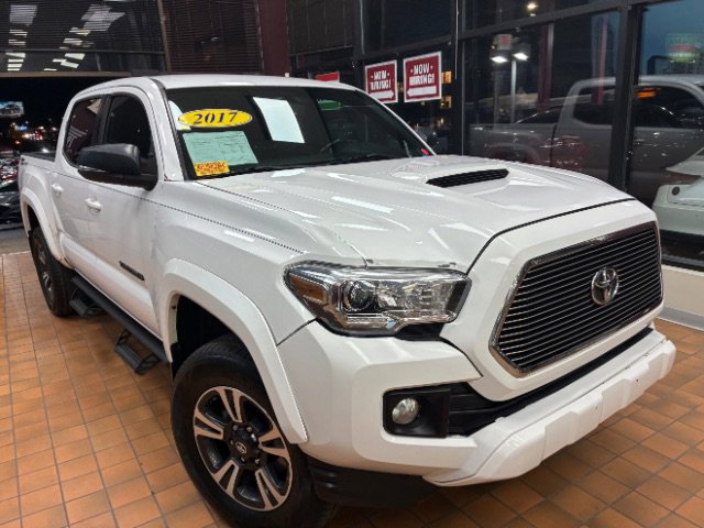 Used 2017 Toyota Tacoma TRD Sport w/ Tow Package
