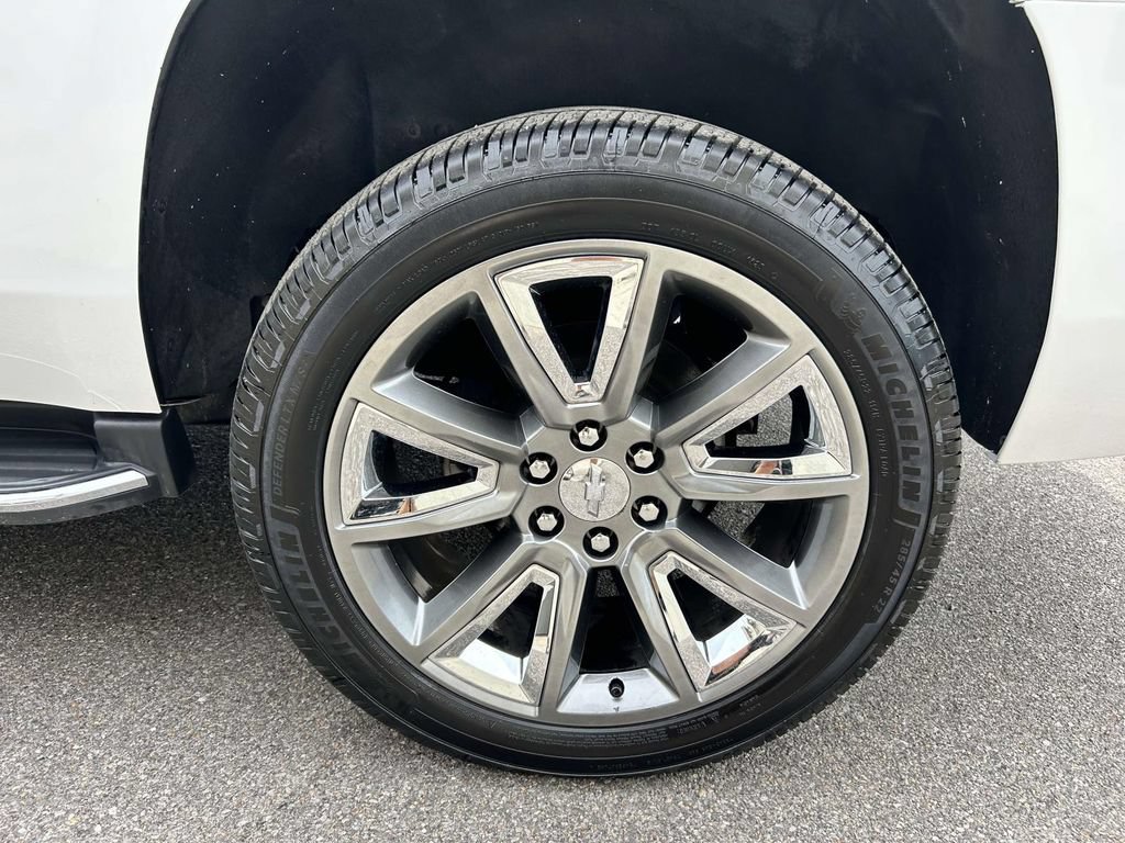 Used 2019 Chevrolet Tahoe Premier AWD/4WD image 7