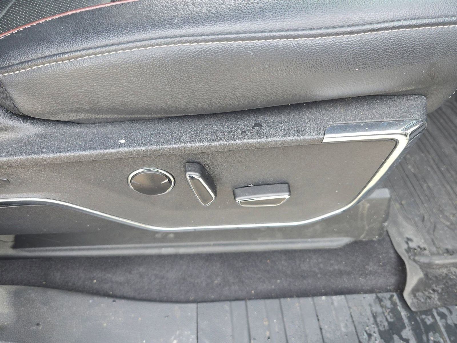 Used 2023 Ford F150 Lariat w/ Equipment Group 502A High image 31