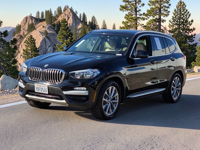 Used 2019 BMW X3 xDrive30i w/ Driving Assistance Package AWD/4WD image 3