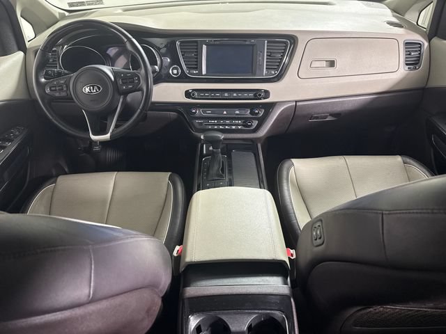 Used 2017 Kia Sedona SX Limited FWD image 23