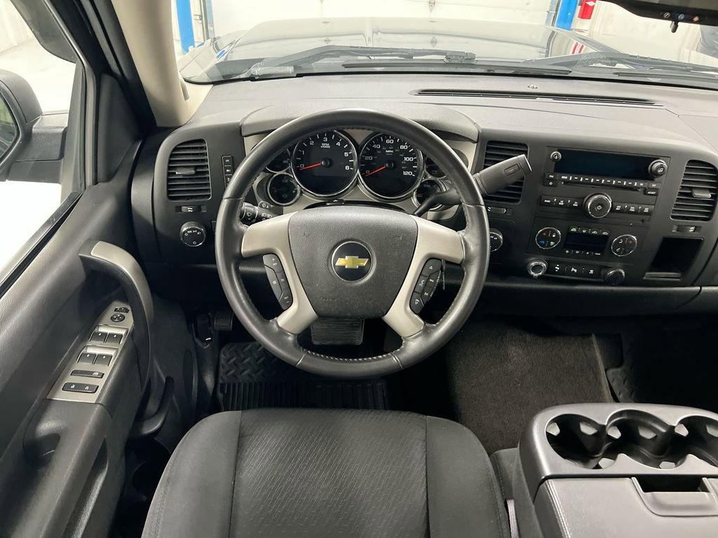 Used 2011 Chevrolet Silverado 1500 LT w/ All-Star Edition image 11