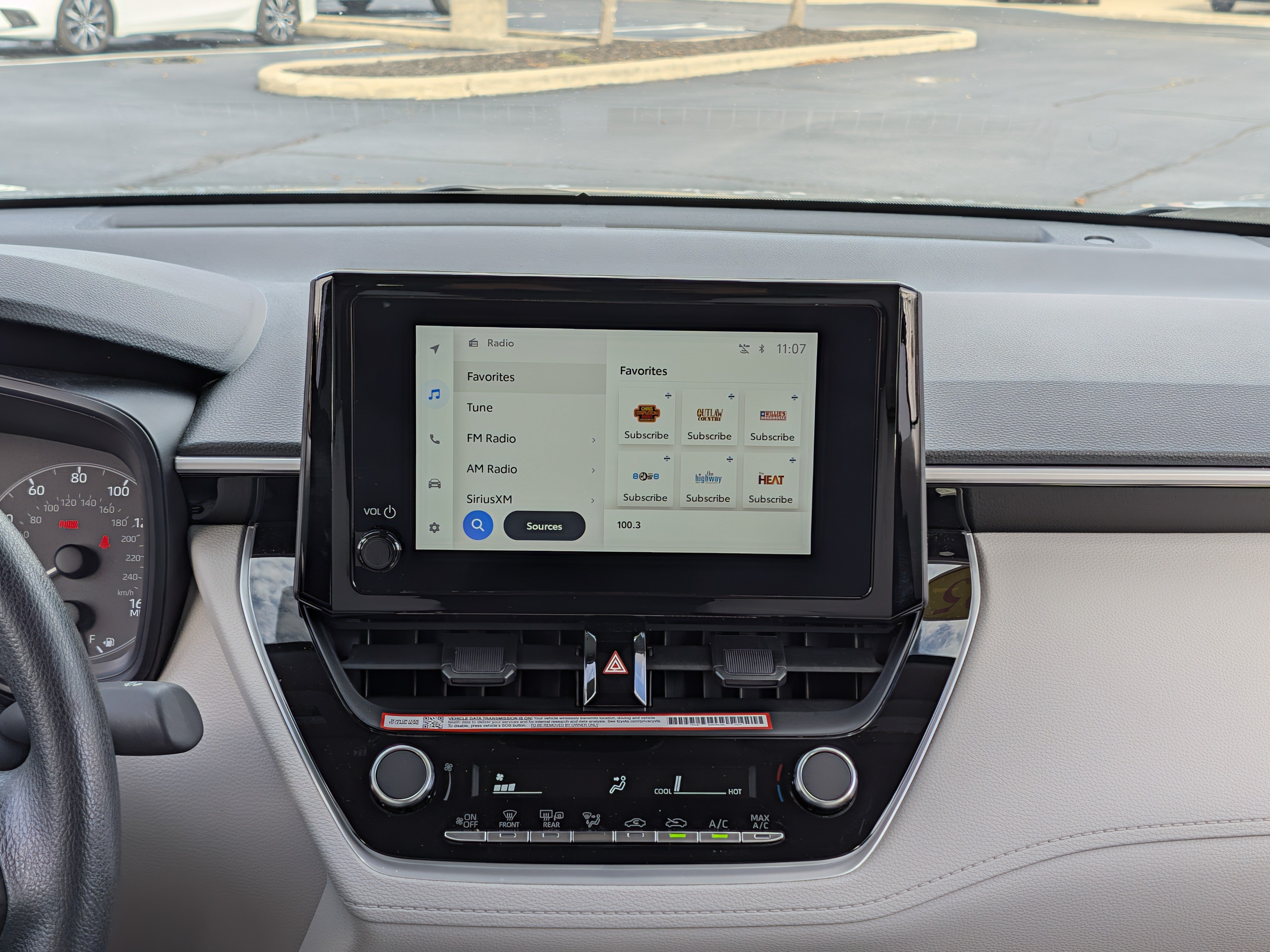 Certified 2025 Toyota Corolla Cross L FWD image 25