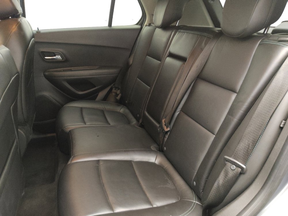 Used 2015 Chevrolet Trax LTZ image 18