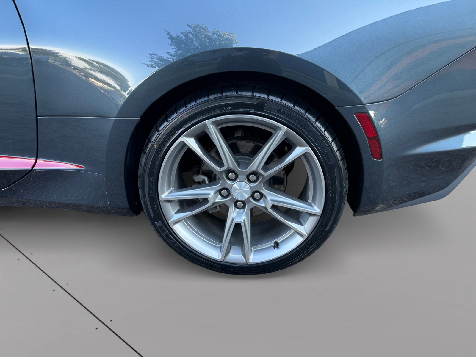 Used 2020 Chevrolet Camaro LT w/ RS Package RWD image 14