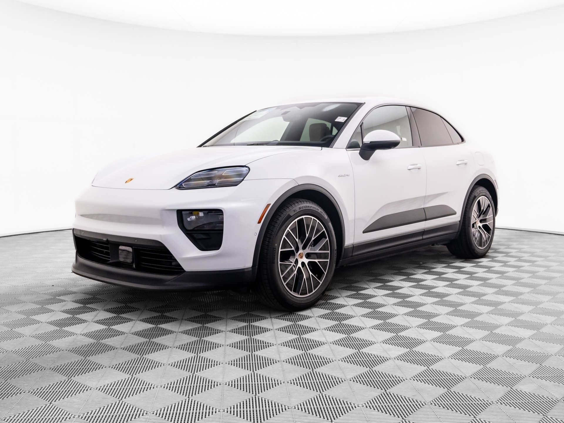 New 2026 Porsche Macan 4 Electric