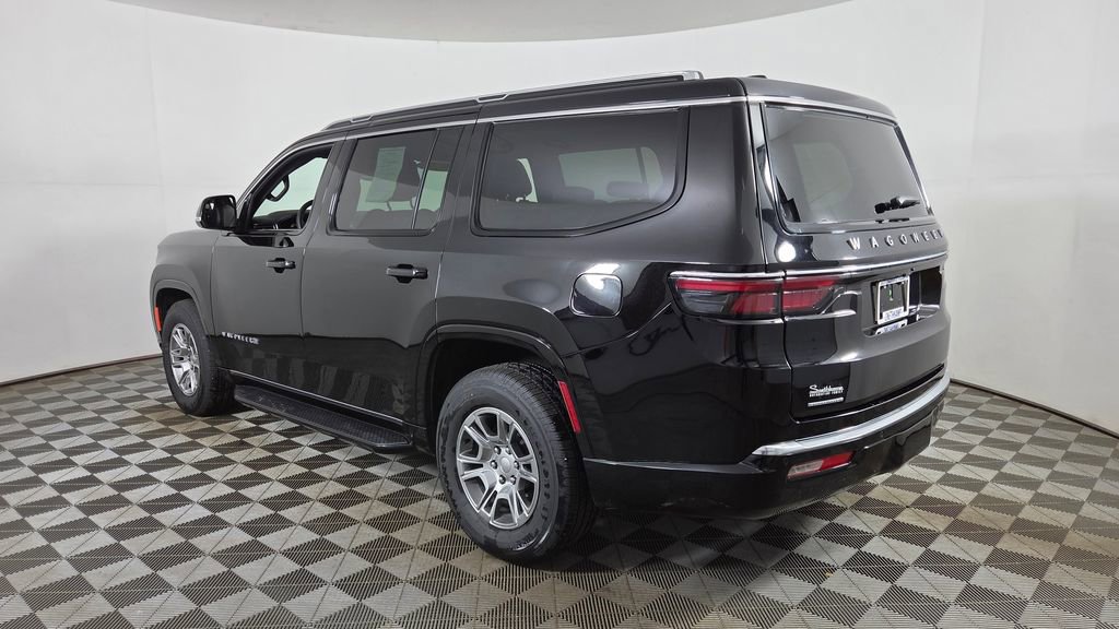 Used 2023 Jeep Wagoneer 4WD image 6