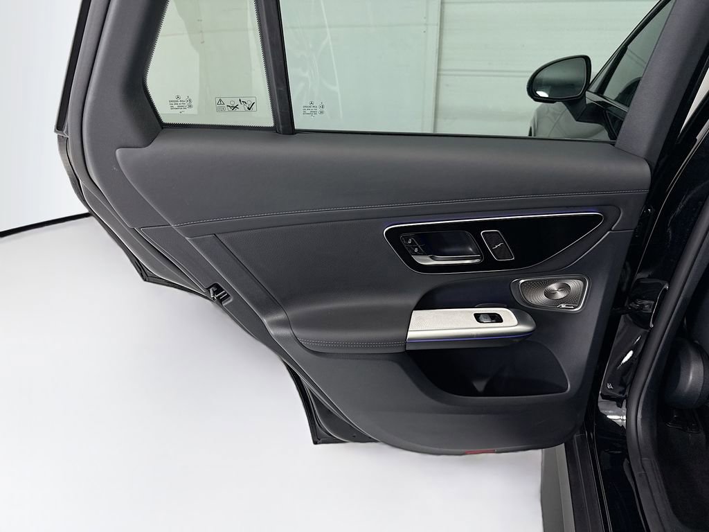 Certified 2026 Mercedes-Benz GLC 300 image 25