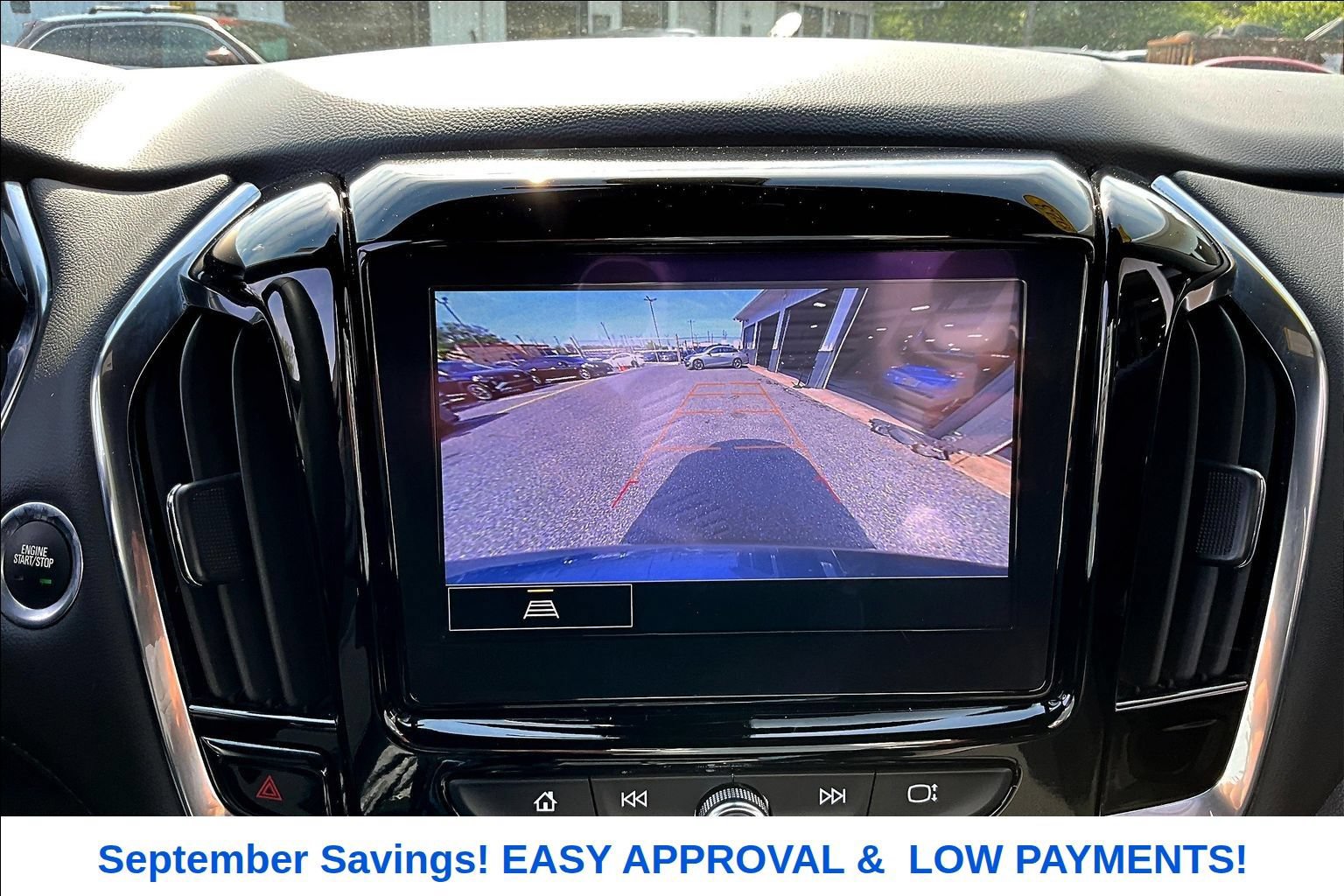Used 2023 Chevrolet Traverse LT AWD/4WD image 11