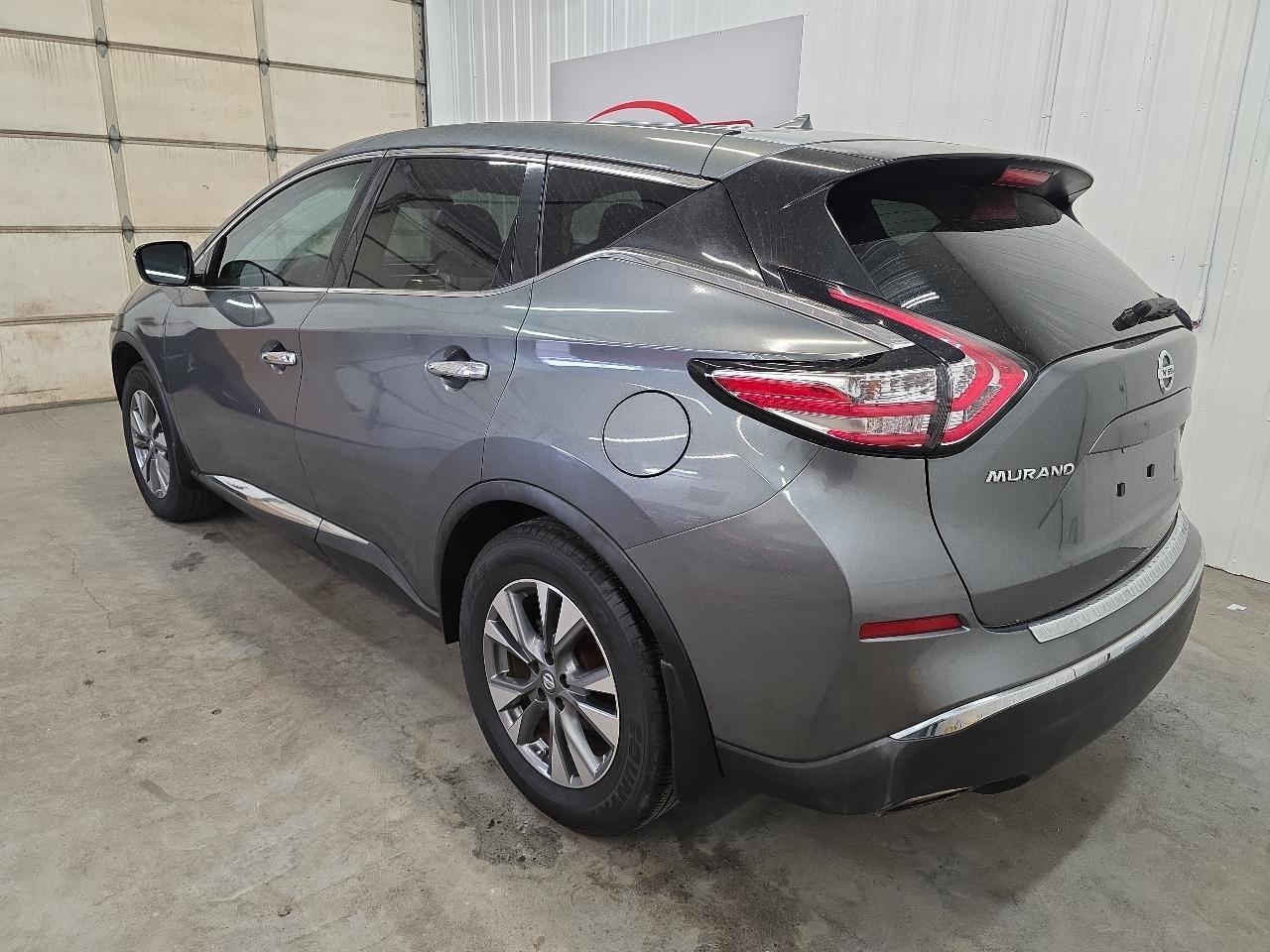 Used 2015 Nissan Murano S w/ Navigation Package FWD image 14