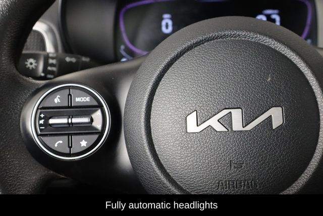 Used 2023 Kia Soul LX FWD image 8